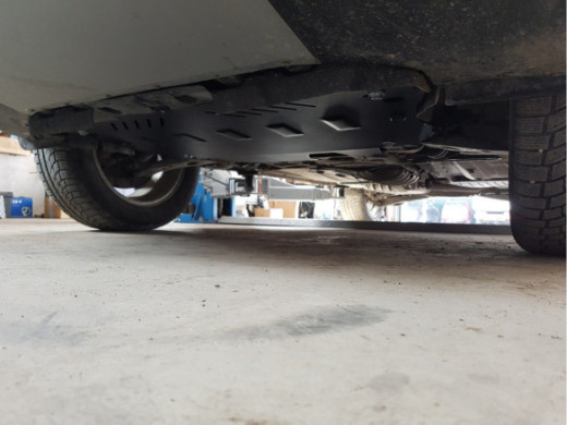 Stahl Unterfahrschutz für Motor Ford Kuga (2013-2019) EANFord Kuga