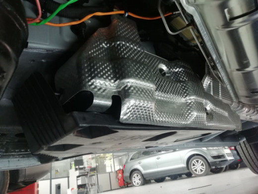 Stahl Unterfahrschutz für AdBluetank Renault Master 3 - Model 1 (2016-2021) EANRenault Master