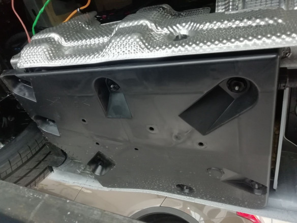 Stahl Unterfahrschutz für AdBluetank Renault Master 3 - Model 1 (2016-2021) EANRenault Master