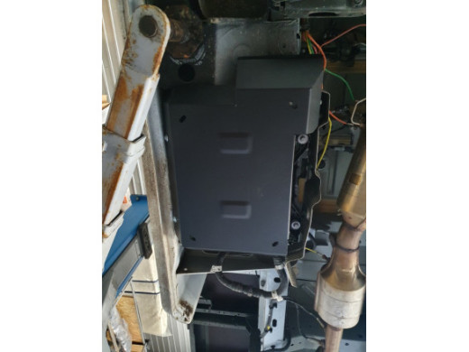 Stahl Unterfahrschutz für AdBluetank Renault Master 3 - Model 2 (2016-2021) EANRenault Master