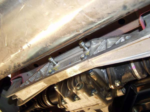 Stahl Unterfahrschutz für Differential Suzuki SX 4WD (2006-2013) EANSuzuki SX 4