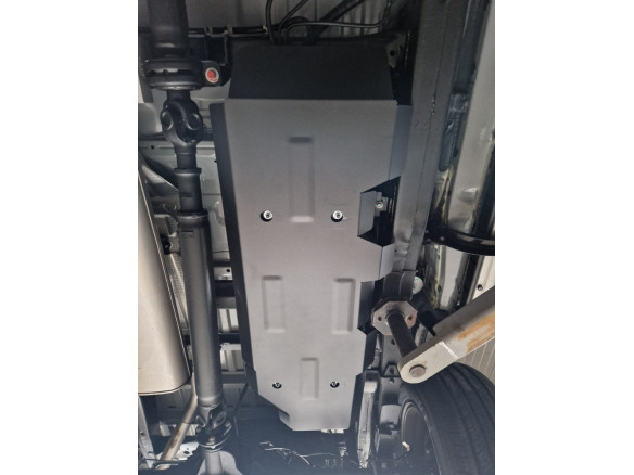 Stahl Unterfahrschutz für Treibstofftank Toyota Hilux (2004-2015) EANToyota