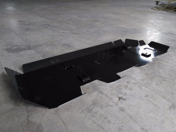 Stahl Unterfahrschutz für Treibstofftank Toyota Hilux (2004-2015) EANToyota