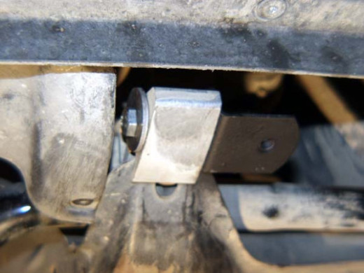 Stahl Unterfahrschutz für Motor Volkswagen Touareg 7L (2003-2010) EANVolkswagen