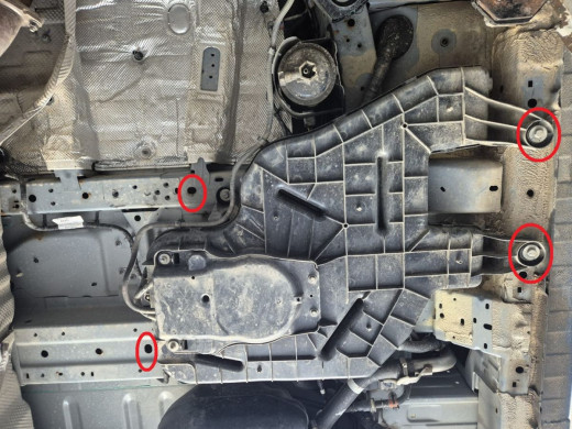 Stahl Unterfahrschutz für AdBluetank Ford Transit Custom (2023-2026) EANFord Transit Custom