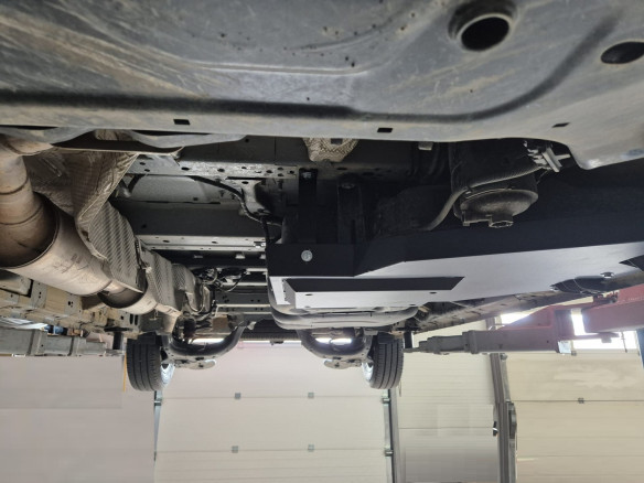 Stahl Unterfahrschutz für AdBluetank Ford Transit Custom (2023-2026) EANFord Transit Custom