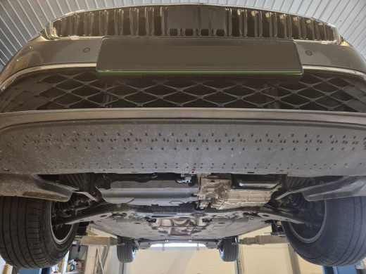 Stahl Unterfahrschutz für Motor Ford Transit Connect - Automatikgetriebe (2024-2026) EANFord Transit Connect