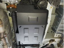 Stahl Unterfahrschutz für AdBluetank Ford Transit Custom (2013-2020)