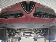 Stahl Unterfahrschutz für Motor Alfa Romeo Stelvio (2016-2026)