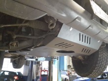 Stahl Unterfahrschutz für Motor Daihatsu Terios (1997-2006)