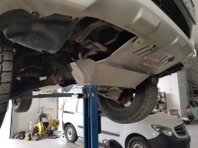 Aluminium Unterfahrschutz für Kühler Toyota Hilux Invincible (2021-2026)