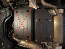 Stahl Unterfahrschutz für AdBluetank der Marke Toyota Proace Max (2024-2026)