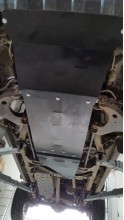 Stahl Unterfahrschutz für Getriebe Nissan Navara D22 (1997-2004)